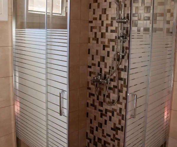 Spyran * Marandokhórion